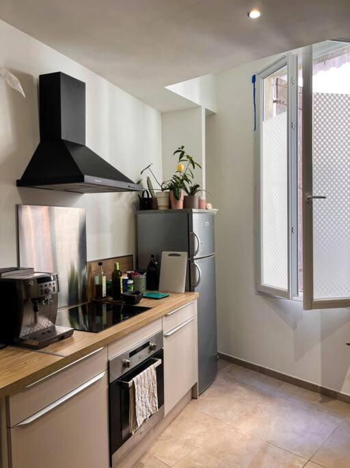 Appartement Charmant Et Calme Dans L'Herault Poussan Экстерьер фото
